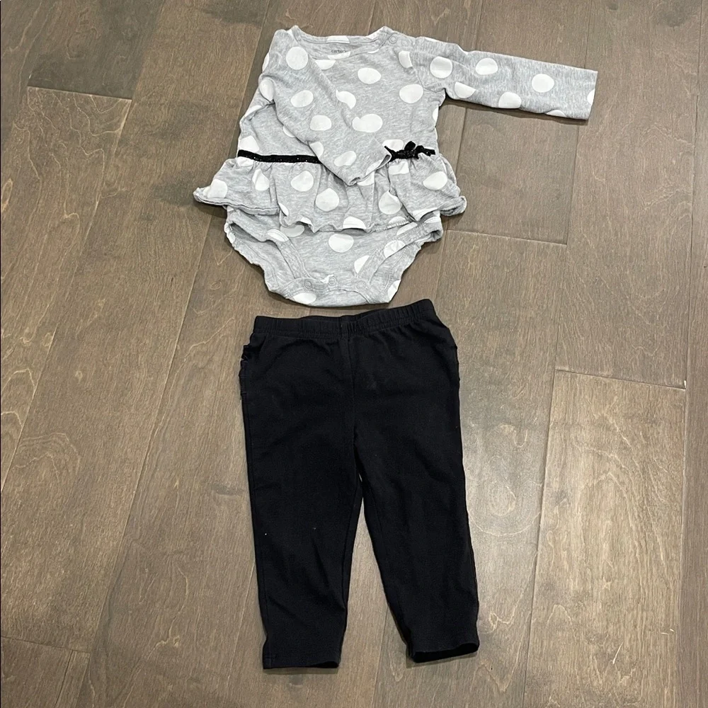 Carter's/Jumping beans 9M Matching set